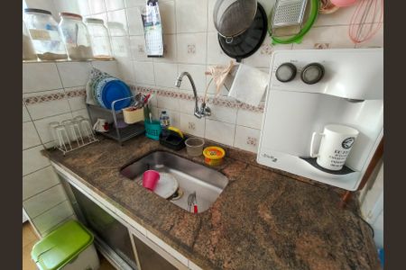 Apartamento para alugar com 74m², 2 quartos e sem vagaCozinha