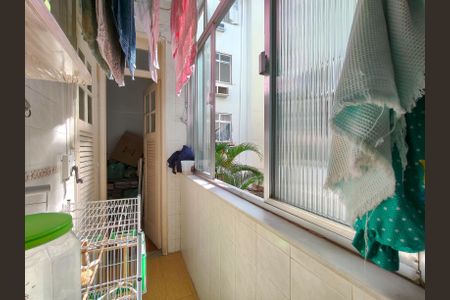 Apartamento para alugar com 74m², 2 quartos e sem vagaÁrea de Serviço