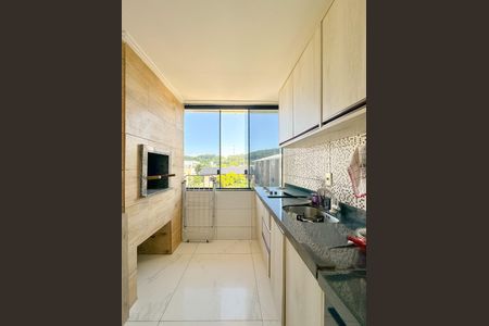 Apartamento para alugar com 70m², 2 quartos e 1 vagaCozinha