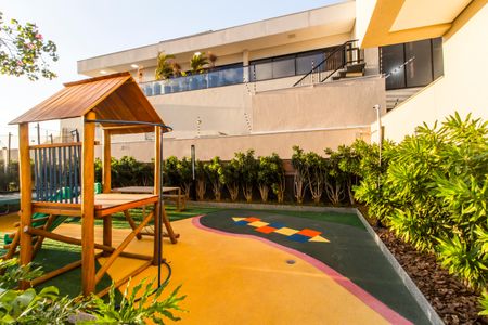 Apartamento à venda com 120m², 3 quartos e 2 vagasÁrea comum - Playground