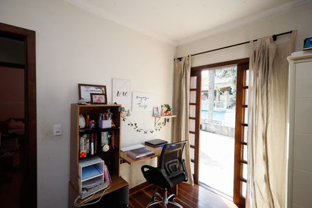 Casa à venda com 207m², 5 quartos e 2 vagas Casa à venda com 207m², 5 quartos e 2 vagasQuarto 3