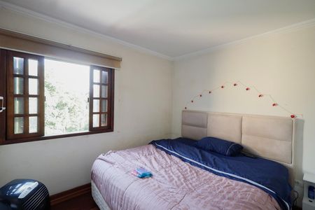 Casa à venda com 207m², 5 quartos e 2 vagas Casa à venda com 207m², 5 quartos e 2 vagasSuíte