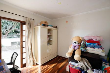 Casa à venda com 207m², 5 quartos e 2 vagas Casa à venda com 207m², 5 quartos e 2 vagasQuarto 3