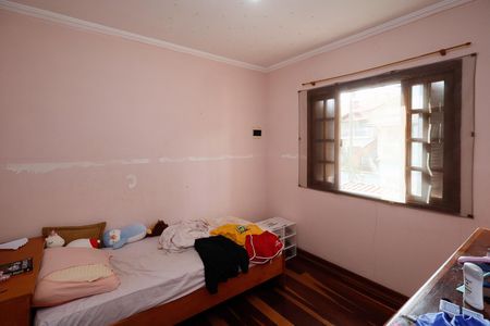 Casa à venda com 207m², 5 quartos e 2 vagas Casa à venda com 207m², 5 quartos e 2 vagasQuarto 1