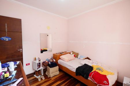 Casa à venda com 207m², 5 quartos e 2 vagas Casa à venda com 207m², 5 quartos e 2 vagasQuarto 1