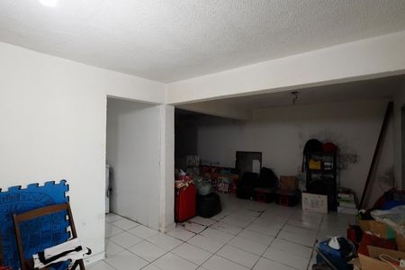 Casa à venda com 207m², 5 quartos e 2 vagas Casa à venda com 207m², 5 quartos e 2 vagasÁrea de Serviço