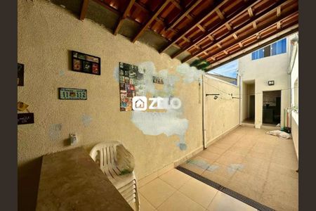 Casa à venda com 120m², 3 quartos e 2 vagasFoto 06