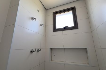 Apartamento à venda com 150m², 3 quartos e 3 vagasBanheiro da Suíte 1