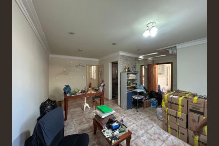 Casa para alugar com 4 quartos, 149m² em Osvaldo Cruz, Rio de Janeiro