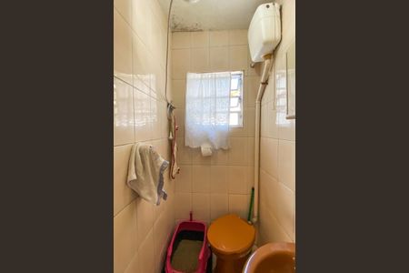 Casa à venda com 156m², 2 quartos e 2 vagasBanheiro da Suíte