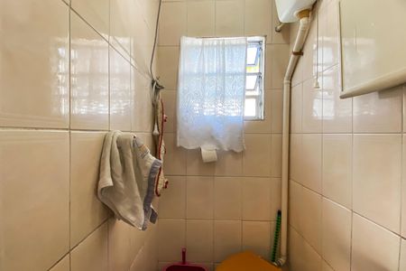 Casa à venda com 156m², 2 quartos e 2 vagasBanheiro da Suíte