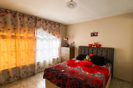 Casa à venda com 156m², 2 quartos e 2 vagasSuite 