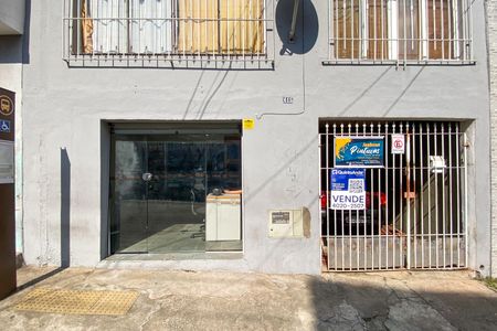 Casa à venda com 156m², 2 quartos e 2 vagasFachada 