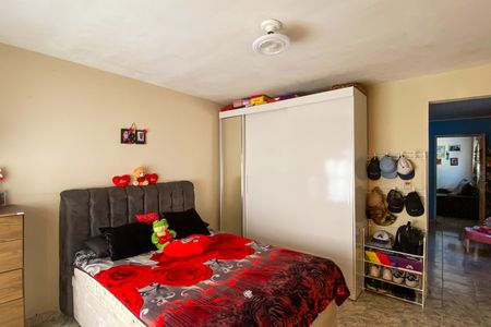 Casa à venda com 156m², 2 quartos e 2 vagasSuite 