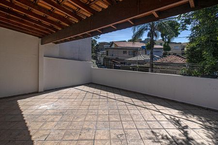 Casa à venda com 100m², 3 quartos e 2 vagasterraço na suíte_2