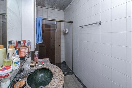 Casa à venda com 100m², 3 quartos e 2 vagasbanheiro social_2
