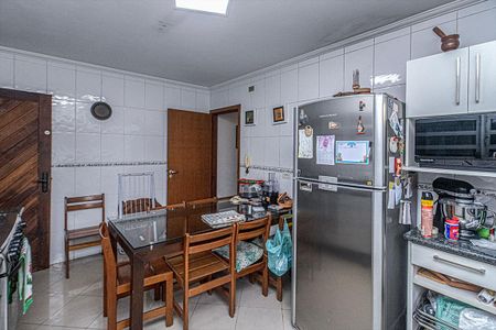 Casa à venda com 100m², 3 quartos e 2 vagascozinha_4