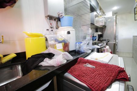 Apartamento à venda com 60m², 2 quartos e 1 vagaÁrea de Serviço