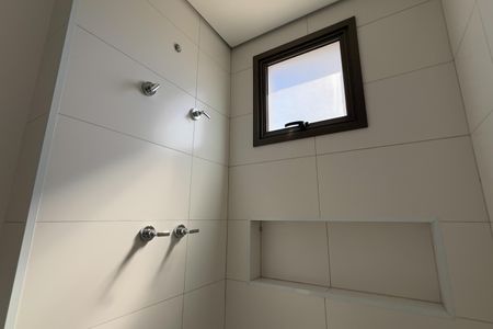 Apartamento à venda com 150m², 3 quartos e 3 vagasBanheiro da Suíte 2