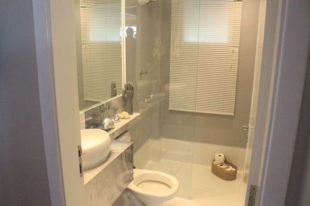 Apartamento à venda com 150m², 3 quartos e 2 vagasBanheiro social 2