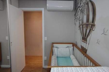 Apartamento à venda com 150m², 3 quartos e 2 vagas Apartamento à venda com 150m², 3 quartos e 2 vagasQuarto