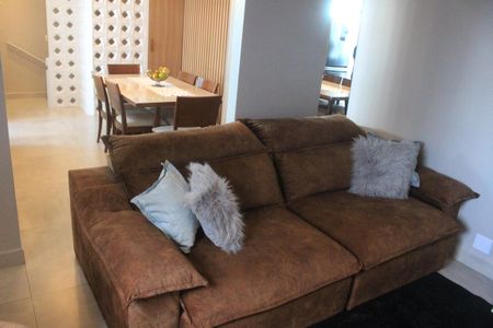 Apartamento à venda com 150m², 3 quartos e 2 vagasSala