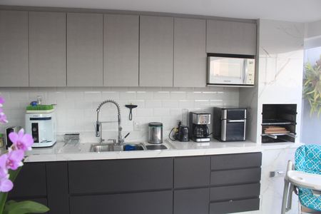 Apartamento à venda com 150m², 3 quartos e 2 vagasCozinha