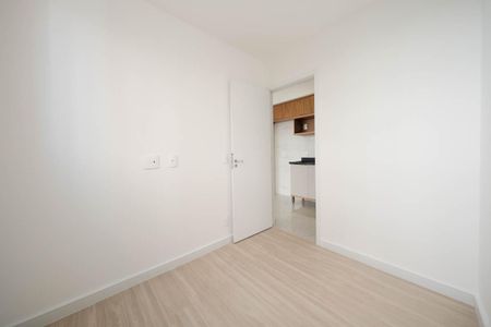 Quarto 1 de apartamento para alugar com 2 quartos, 34m² em Vila Nova, São Paulo