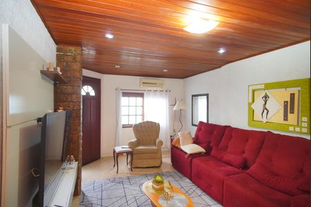 Sala de Estar de casa à venda com 3 quartos, 150m² em Jardim Itu, Porto Alegre