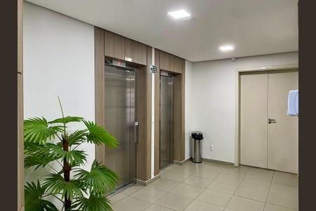Apartamento à venda com 48m², 2 quartos e 2 vagasHall de entrada