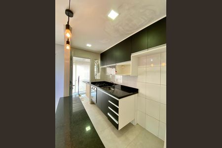 Apartamento à venda com 48m², 2 quartos e 2 vagasCozinha