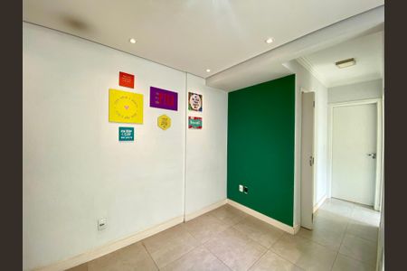 Apartamento à venda com 48m², 2 quartos e 2 vagasSala