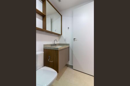 Studio para alugar com 28m², 1 quarto e sem vaga Studio para alugar com 28m², 1 quarto e sem vagaBanheiro