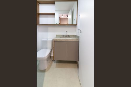 Studio para alugar com 28m², 1 quarto e sem vaga Studio para alugar com 28m², 1 quarto e sem vagaBanheiro