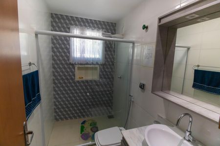 Casa para alugar com 250m², 3 quartos e 9 vagasBanheiro da Suíte 1