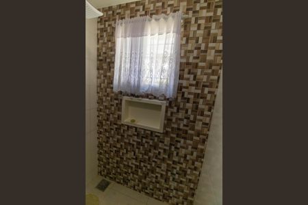 Casa para alugar com 250m², 3 quartos e 9 vagasBanheiro da Suíte 2