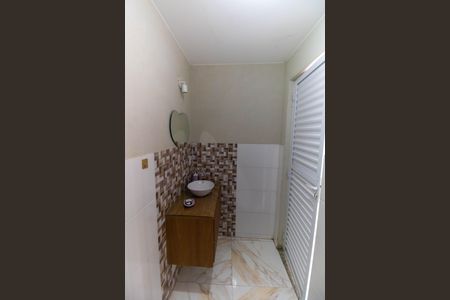 Casa para alugar com 250m², 3 quartos e 9 vagasLavabo