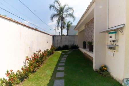 Casa para alugar com 250m², 3 quartos e 9 vagasÁrea externa