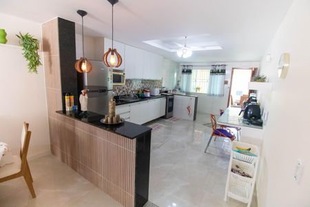 Casa para alugar com 250m², 3 quartos e 9 vagasCozinha e Área de Serviço