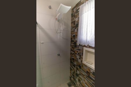 Casa para alugar com 250m², 3 quartos e 9 vagasBanheiro Social