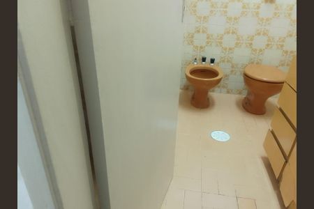Foto 10 de casa para alugar com 3 quartos, 168m² em Vila Alexandria, São Paulo