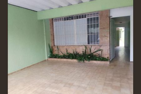 Foto 02 de casa para alugar com 3 quartos, 168m² em Vila Alexandria, São Paulo