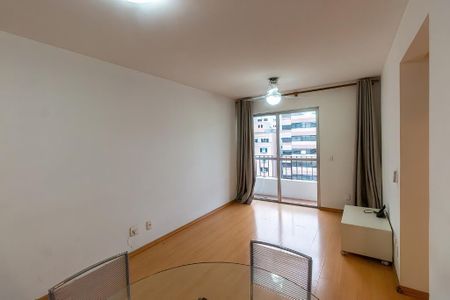 Apartamento para alugar com 40m², 1 quarto e 1 vagaFoto 02
