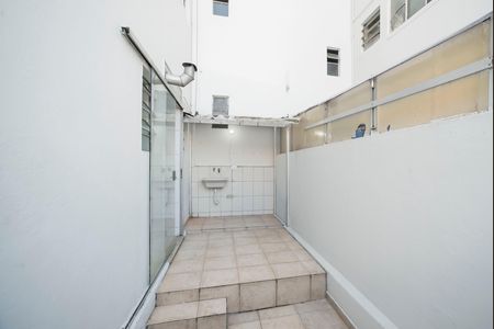 Apartamento à venda com 76m², 2 quartos e sem vagaÁrea de Serviço