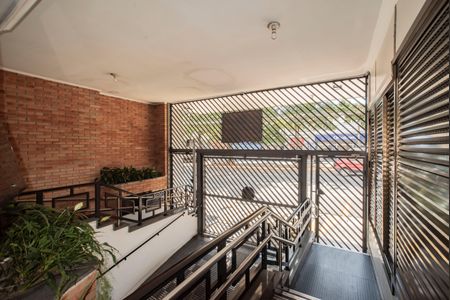 Apartamento à venda com 76m², 2 quartos e sem vagaHall de entrada
