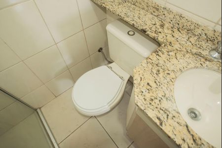Apartamento à venda com 76m², 2 quartos e sem vagaBanheiro
