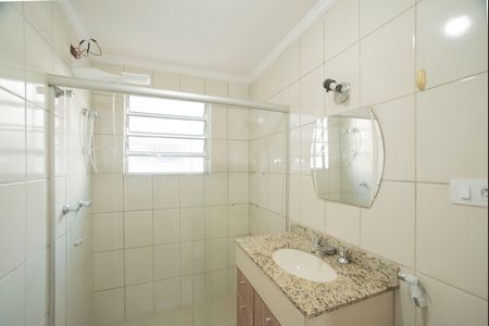 Apartamento à venda com 76m², 2 quartos e sem vagaBanheiro da Suíte