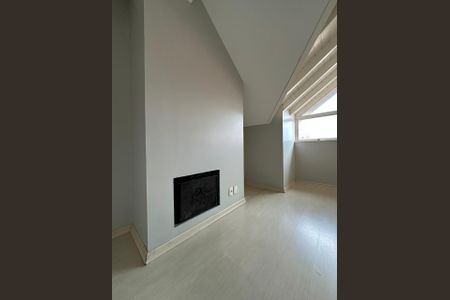 Casa de condomínio para alugar com 155m², 3 quartos e 2 vagasSótão 