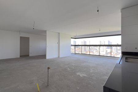 Apartamento à venda com 150m², 3 quartos e 3 vagasSala/Cozinha e Área de Serviço