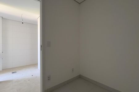 Apartamento à venda com 150m², 3 quartos e 3 vagasQuarto de Serviço